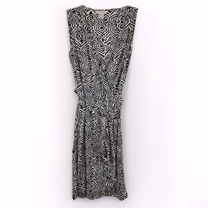 Zariah ladies wrap dress medium black white geometric print casual everyday silk